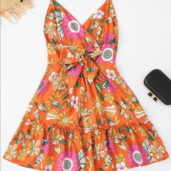 1 left! Small Gorgeous floral print dress - Picture 4 of 4